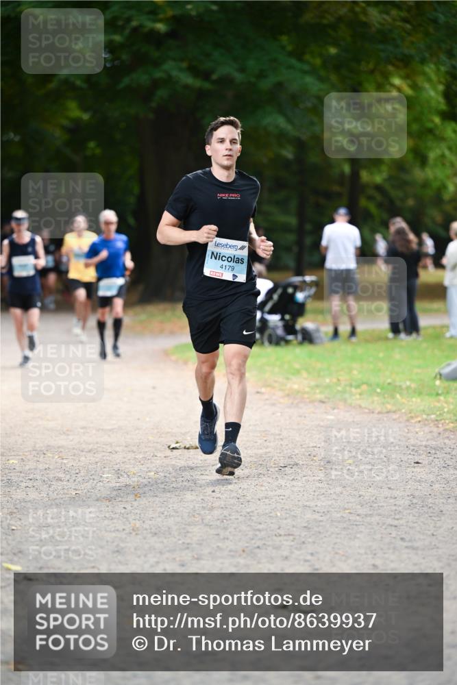 31.08.2025 - 21. Blankeneser Heldenlauf Dr. Thomas Lammeyer http://msf.ph/oto/8639937 31.08.2025 10:58:52 Laufen 4179 meine-sportfotos.de