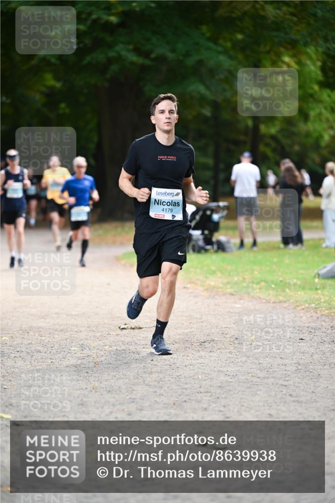 31.08.2025 - 21. Blankeneser Heldenlauf Dr. Thomas Lammeyer http://msf.ph/oto/8639938 31.08.2025 10:58:52 Laufen 4179 meine-sportfotos.de