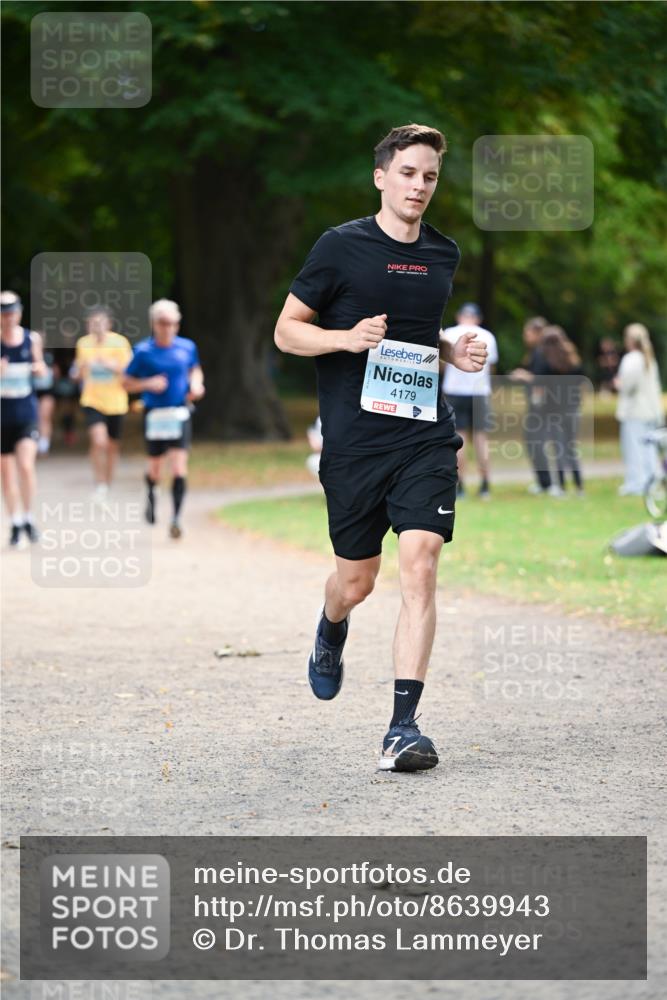 31.08.2025 - 21. Blankeneser Heldenlauf Dr. Thomas Lammeyer http://msf.ph/oto/8639943 31.08.2025 10:58:53 Laufen 4179 meine-sportfotos.de