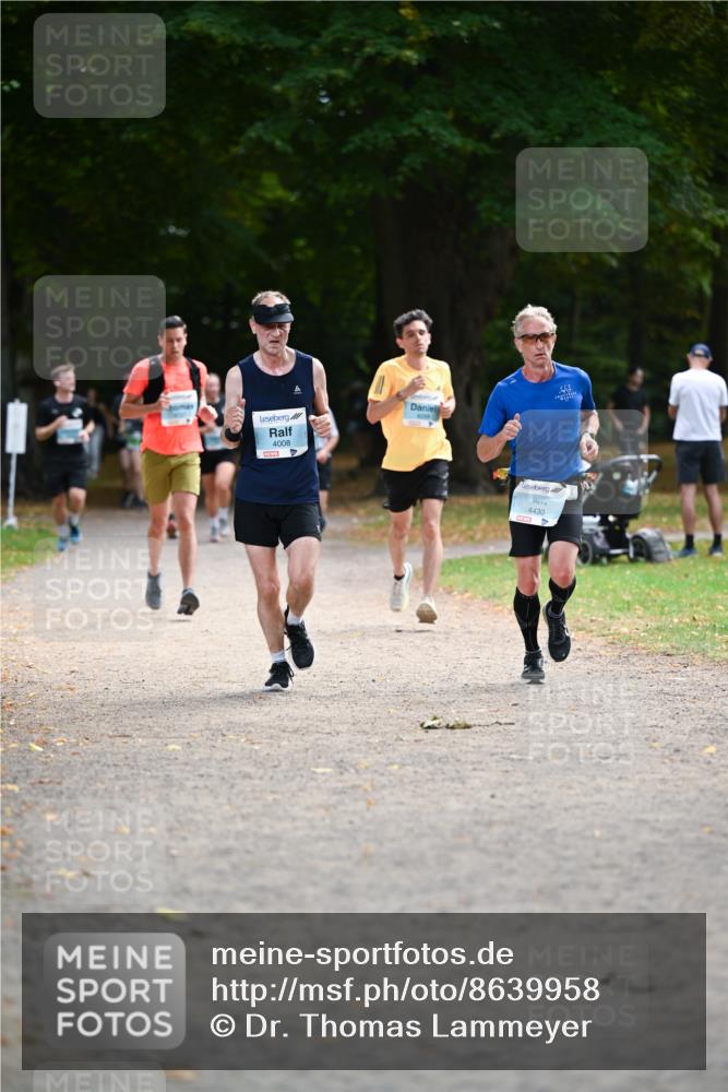 31.08.2025 - 21. Blankeneser Heldenlauf Dr. Thomas Lammeyer http://msf.ph/oto/8639958 31.08.2025 10:58:55 Laufen 4008, 4430 meine-sportfotos.de