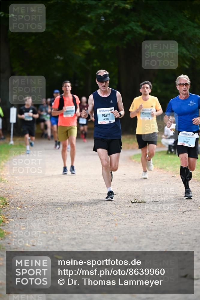 31.08.2025 - 21. Blankeneser Heldenlauf Dr. Thomas Lammeyer http://msf.ph/oto/8639960 31.08.2025 10:58:56 Laufen 4008, 4430 meine-sportfotos.de