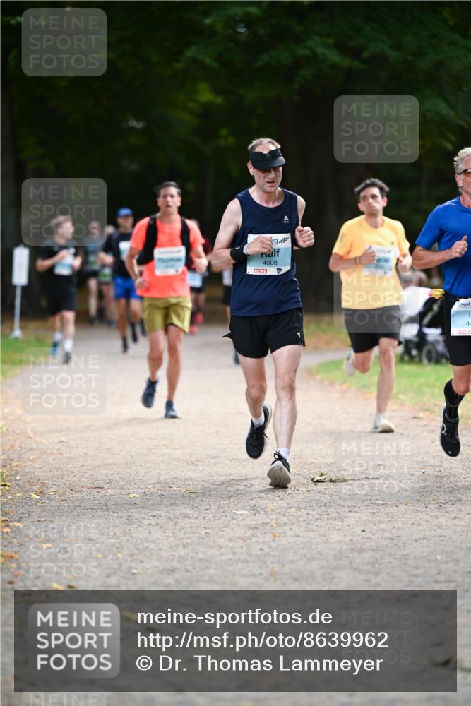 31.08.2025 - 21. Blankeneser Heldenlauf Dr. Thomas Lammeyer http://msf.ph/oto/8639962 31.08.2025 10:58:56 Laufen 4008, 44 meine-sportfotos.de