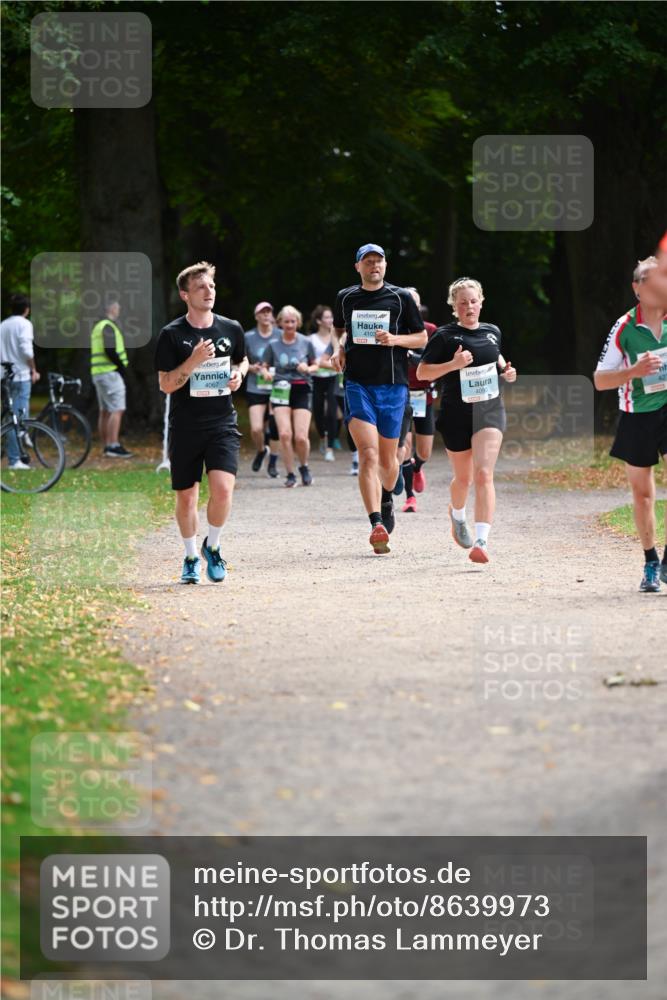 31.08.2025 - 21. Blankeneser Heldenlauf Dr. Thomas Lammeyer http://msf.ph/oto/8639973 31.08.2025 10:59:00 Laufen 4067, 4103 meine-sportfotos.de