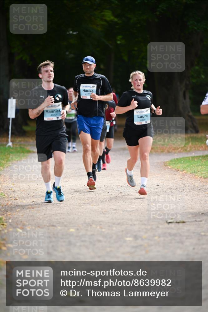31.08.2025 - 21. Blankeneser Heldenlauf Dr. Thomas Lammeyer http://msf.ph/oto/8639982 31.08.2025 10:59:01 Laufen 4067, 4103, 4090 meine-sportfotos.de