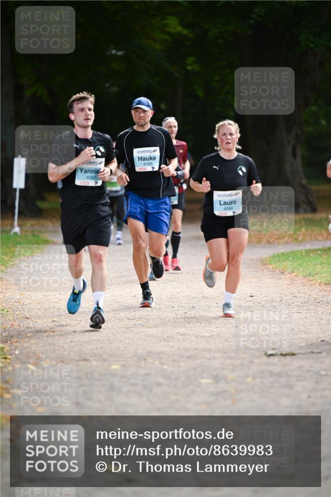 31.08.2025 - 21. Blankeneser Heldenlauf Dr. Thomas Lammeyer http://msf.ph/oto/8639983 31.08.2025 10:59:01 Laufen 4067, 4103, 4090 meine-sportfotos.de