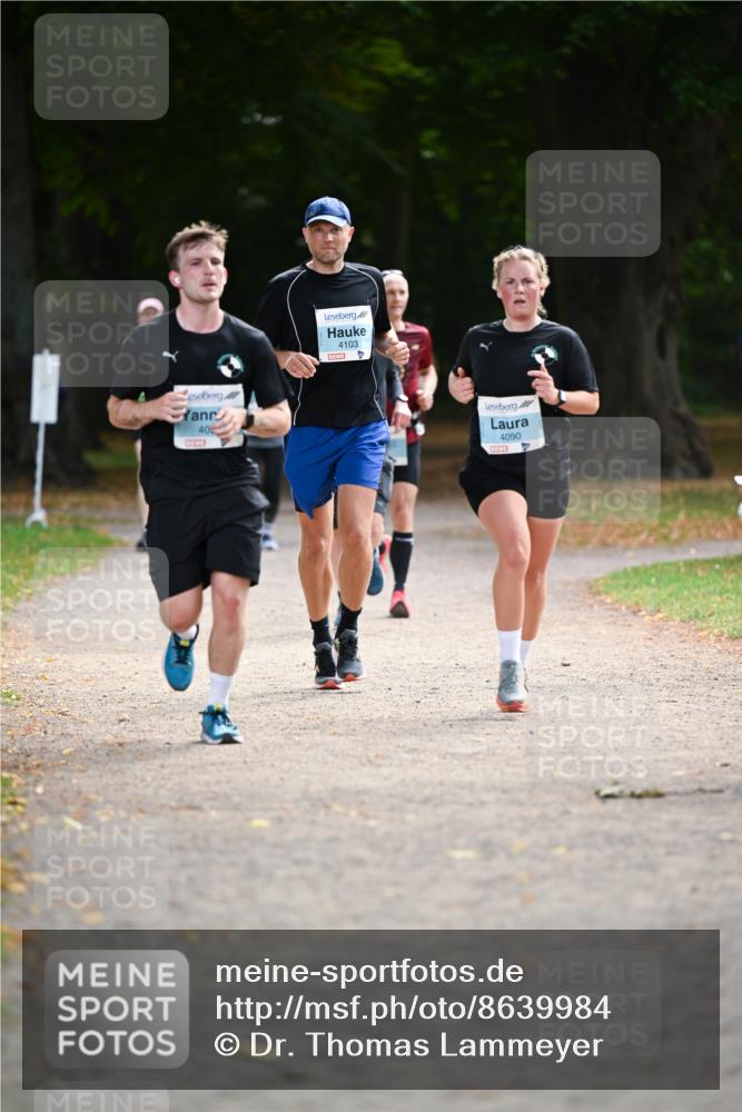 31.08.2025 - 21. Blankeneser Heldenlauf Dr. Thomas Lammeyer http://msf.ph/oto/8639984 31.08.2025 10:59:02 Laufen 40, 4103, 4090 meine-sportfotos.de