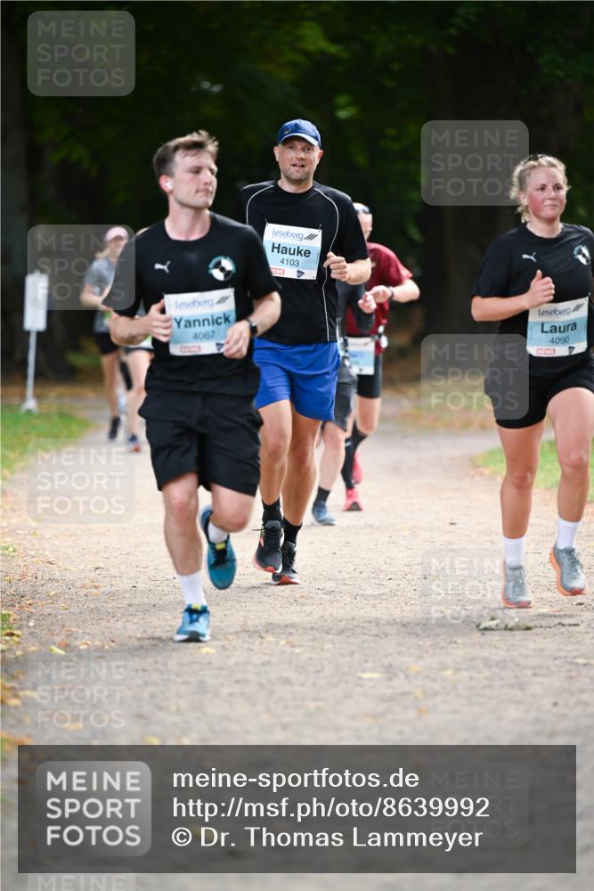 31.08.2025 - 21. Blankeneser Heldenlauf Dr. Thomas Lammeyer http://msf.ph/oto/8639992 31.08.2025 10:59:03 Laufen 4067, 4103, 4090 meine-sportfotos.de