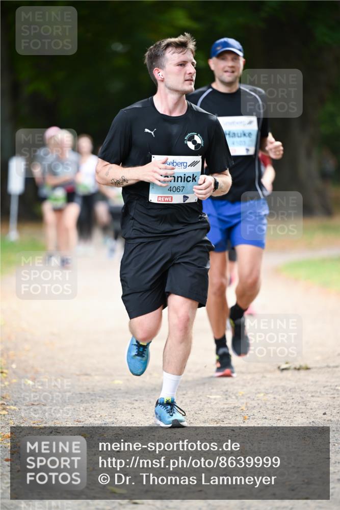 31.08.2025 - 21. Blankeneser Heldenlauf Dr. Thomas Lammeyer http://msf.ph/oto/8639999 31.08.2025 10:59:04 Laufen 4067 meine-sportfotos.de
