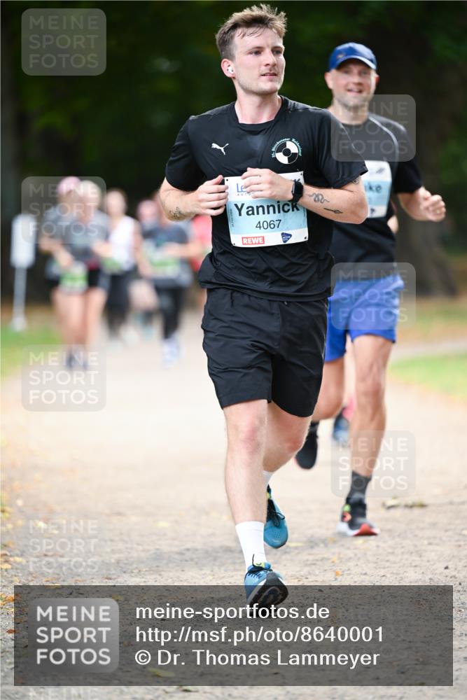 31.08.2025 - 21. Blankeneser Heldenlauf Dr. Thomas Lammeyer http://msf.ph/oto/8640001 31.08.2025 10:59:04 Laufen 4067 meine-sportfotos.de