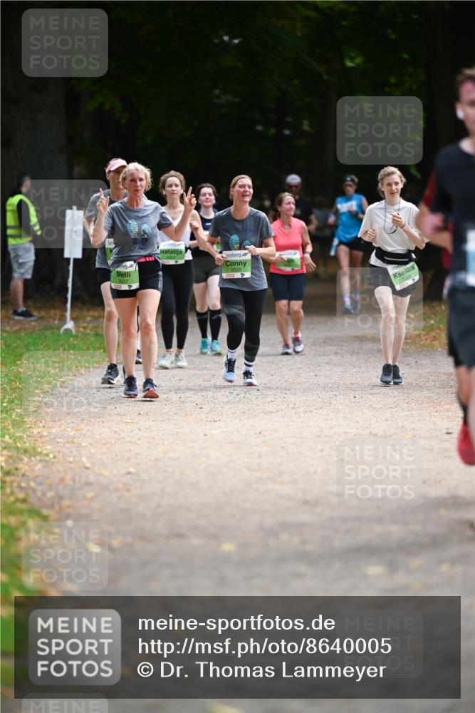31.08.2025 - 21. Blankeneser Heldenlauf Dr. Thomas Lammeyer http://msf.ph/oto/8640005 31.08.2025 10:59:05 Laufen 3529, 3527, 3309 meine-sportfotos.de