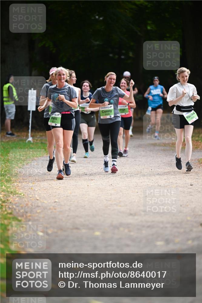 31.08.2025 - 21. Blankeneser Heldenlauf Dr. Thomas Lammeyer http://msf.ph/oto/8640017 31.08.2025 10:59:06 Laufen 3527, 3529, 3309 meine-sportfotos.de