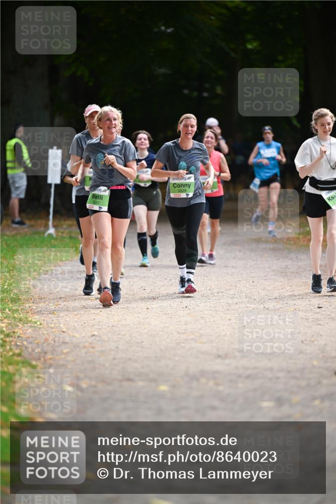 31.08.2025 - 21. Blankeneser Heldenlauf Dr. Thomas Lammeyer http://msf.ph/oto/8640023 31.08.2025 10:59:07 Laufen 4, 3527, 3529 meine-sportfotos.de