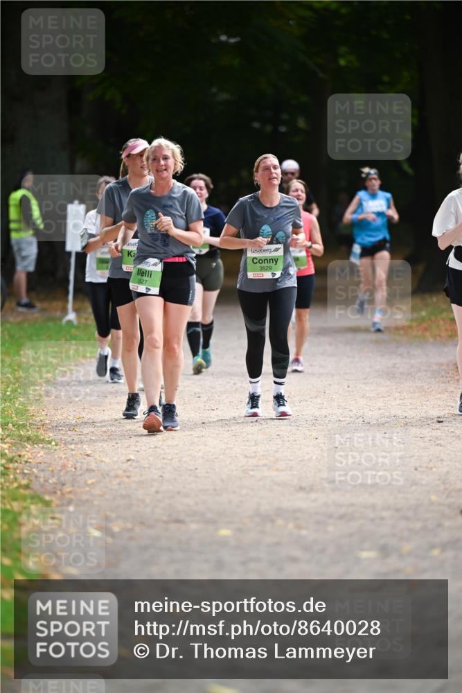 31.08.2025 - 21. Blankeneser Heldenlauf Dr. Thomas Lammeyer http://msf.ph/oto/8640028 31.08.2025 10:59:08 Laufen 3527, 3529 meine-sportfotos.de