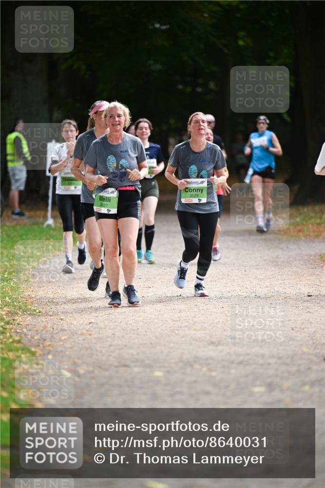 31.08.2025 - 21. Blankeneser Heldenlauf Dr. Thomas Lammeyer http://msf.ph/oto/8640031 31.08.2025 10:59:08 Laufen 3527, 3529 meine-sportfotos.de