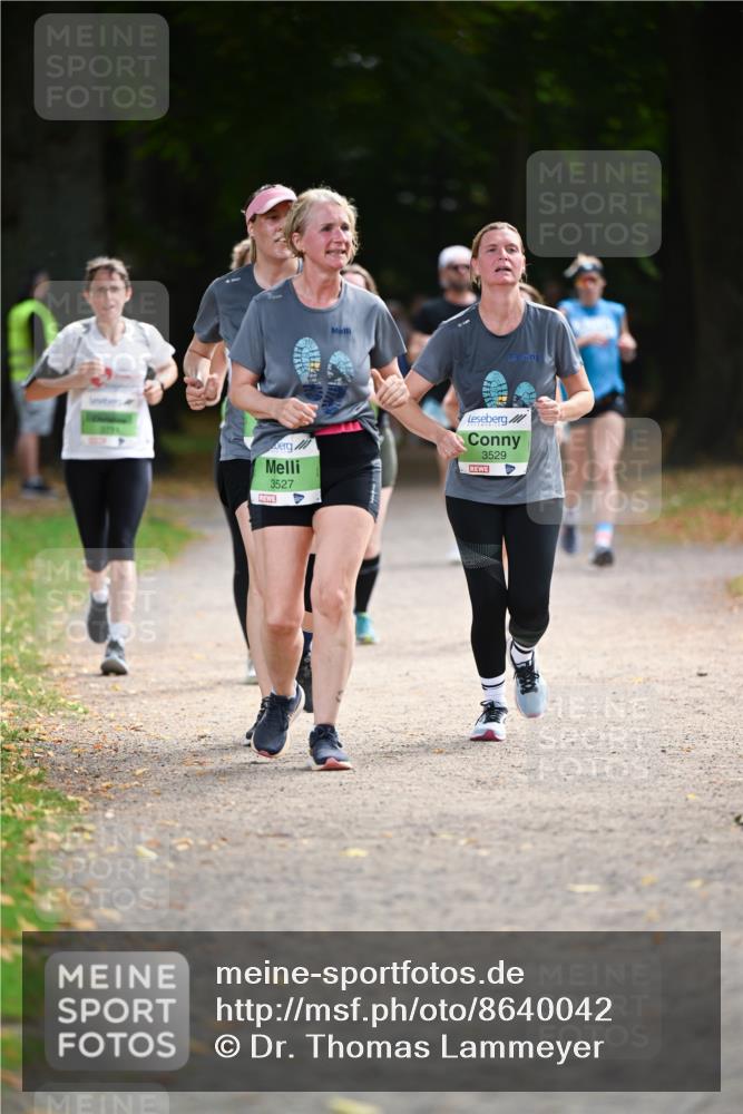 31.08.2025 - 21. Blankeneser Heldenlauf Dr. Thomas Lammeyer http://msf.ph/oto/8640042 31.08.2025 10:59:10 Laufen 3527, 3529 meine-sportfotos.de