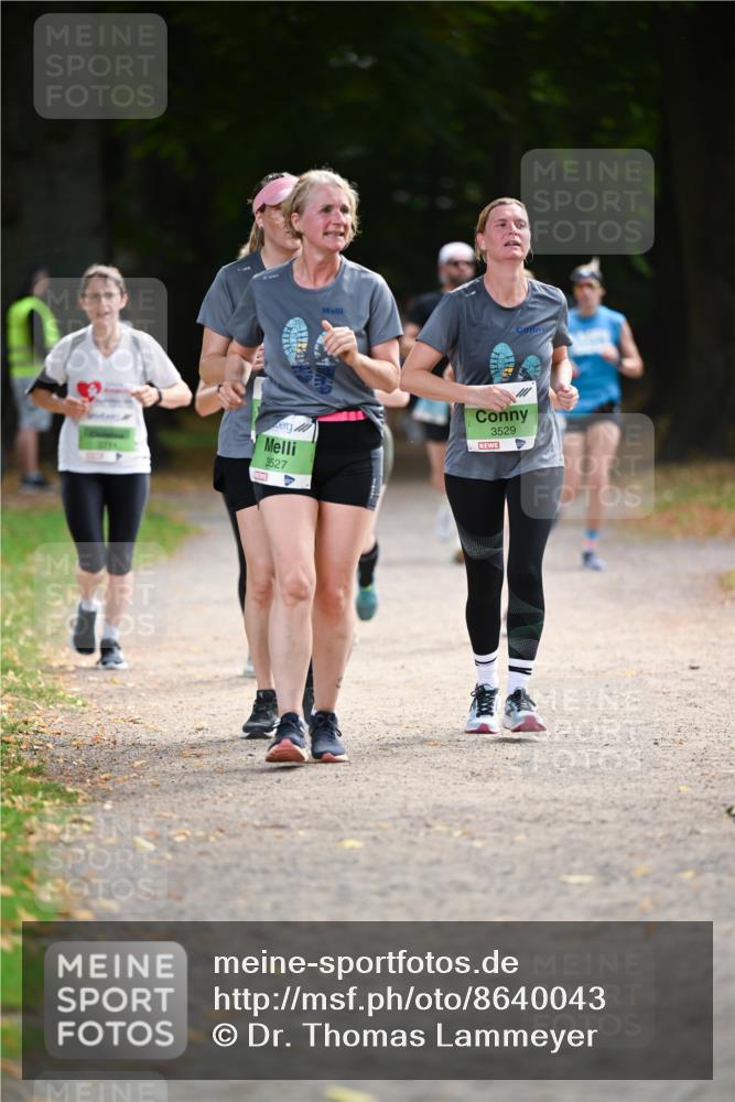 31.08.2025 - 21. Blankeneser Heldenlauf Dr. Thomas Lammeyer http://msf.ph/oto/8640043 31.08.2025 10:59:10 Laufen 3527, 3529 meine-sportfotos.de