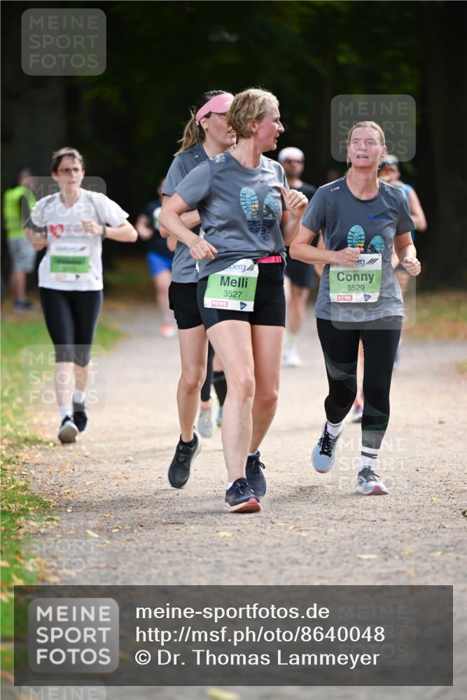 31.08.2025 - 21. Blankeneser Heldenlauf Dr. Thomas Lammeyer http://msf.ph/oto/8640048 31.08.2025 10:59:11 Laufen 3527, 3529 meine-sportfotos.de
