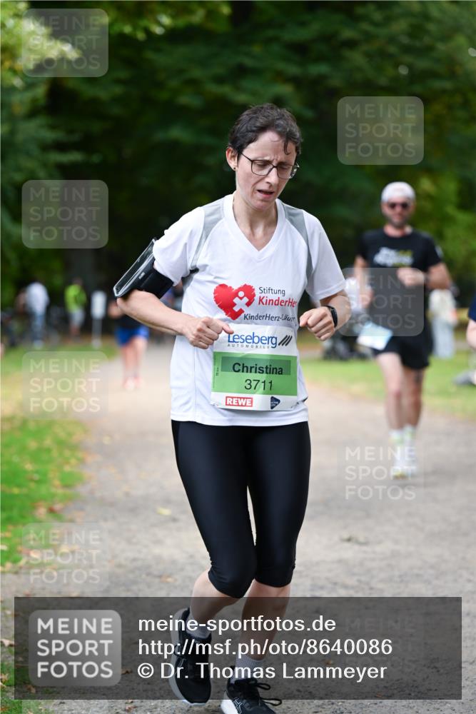 31.08.2025 - 21. Blankeneser Heldenlauf Dr. Thomas Lammeyer http://msf.ph/oto/8640086 31.08.2025 10:59:18 Laufen 3711 meine-sportfotos.de