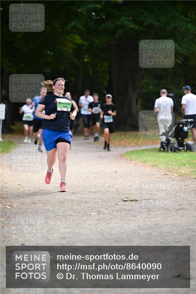 31.08.2025 - 21. Blankeneser Heldenlauf Dr. Thomas Lammeyer http://msf.ph/oto/8640090 31.08.2025 10:59:21 Laufen 3589 meine-sportfotos.de