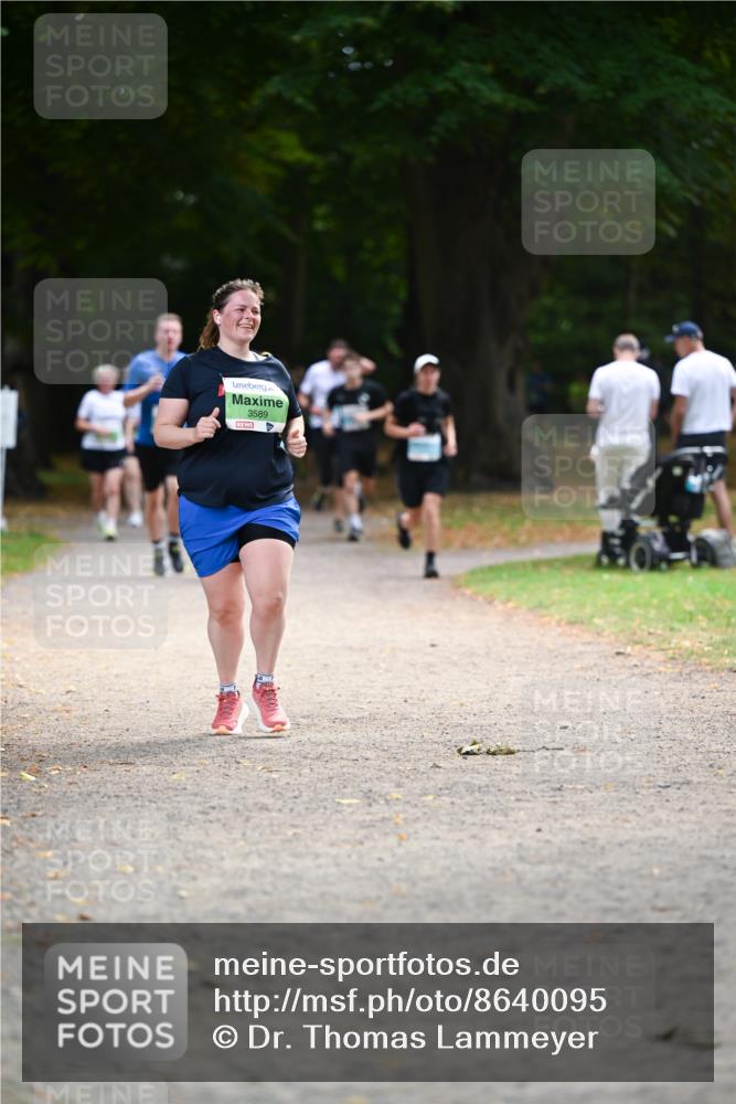31.08.2025 - 21. Blankeneser Heldenlauf Dr. Thomas Lammeyer http://msf.ph/oto/8640095 31.08.2025 10:59:21 Laufen 3589 meine-sportfotos.de
