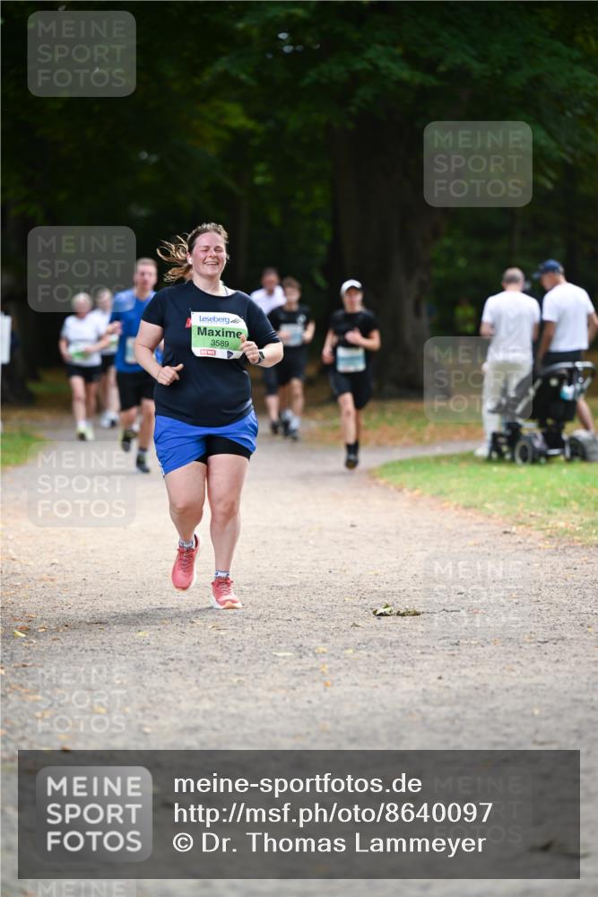 31.08.2025 - 21. Blankeneser Heldenlauf Dr. Thomas Lammeyer http://msf.ph/oto/8640097 31.08.2025 10:59:21 Laufen 3589 meine-sportfotos.de