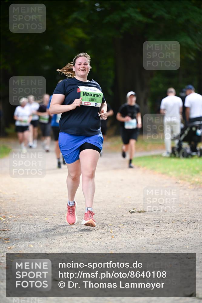 31.08.2025 - 21. Blankeneser Heldenlauf Dr. Thomas Lammeyer http://msf.ph/oto/8640108 31.08.2025 10:59:23 Laufen 3589 meine-sportfotos.de