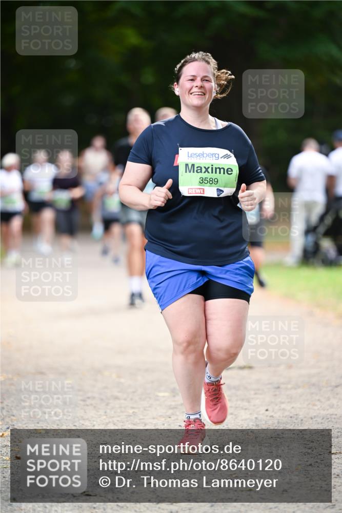 31.08.2025 - 21. Blankeneser Heldenlauf Dr. Thomas Lammeyer http://msf.ph/oto/8640120 31.08.2025 10:59:24 Laufen 1, 3589 meine-sportfotos.de
