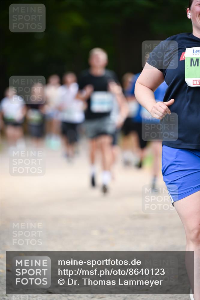 31.08.2025 - 21. Blankeneser Heldenlauf Dr. Thomas Lammeyer http://msf.ph/oto/8640123 31.08.2025 10:59:25 Laufen  meine-sportfotos.de