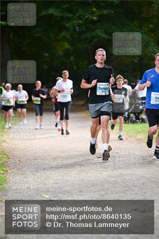 31.08.2025 - 21. Blankeneser Heldenlauf Dr. Thomas Lammeyer http://msf.ph/oto/8640135 31.08.2025 10:59:27 Laufen 4017, 4013 meine-sportfotos.de