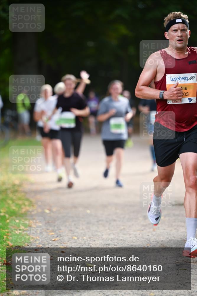 31.08.2025 - 21. Blankeneser Heldenlauf Dr. Thomas Lammeyer http://msf.ph/oto/8640160 31.08.2025 10:59:30 Laufen 03 meine-sportfotos.de