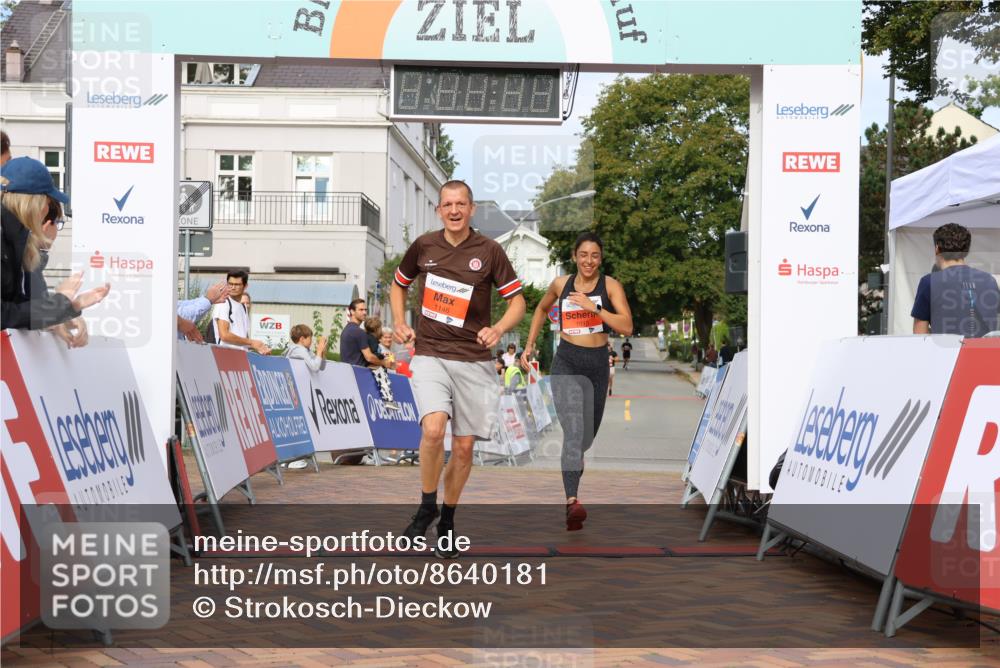 31.08.2025 - 21. Blankeneser Heldenlauf Strokosch-Dieckow http://msf.ph/oto/8640181 31.08.2025 09:45:17 Ziel 1015, 1026, 1146 meine-sportfotos.de