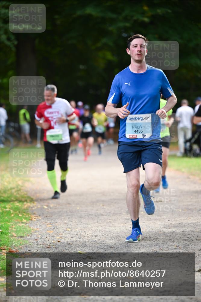 31.08.2025 - 21. Blankeneser Heldenlauf Dr. Thomas Lammeyer http://msf.ph/oto/8640257 31.08.2025 10:59:46 Laufen 4435 meine-sportfotos.de
