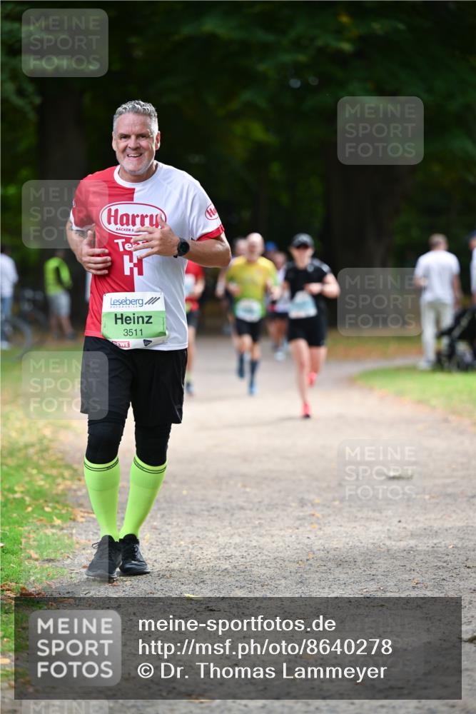 31.08.2025 - 21. Blankeneser Heldenlauf Dr. Thomas Lammeyer http://msf.ph/oto/8640278 31.08.2025 10:59:49 Laufen 3511 meine-sportfotos.de