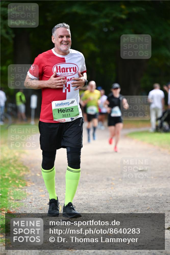 31.08.2025 - 21. Blankeneser Heldenlauf Dr. Thomas Lammeyer http://msf.ph/oto/8640283 31.08.2025 10:59:49 Laufen 1688, 3511 meine-sportfotos.de