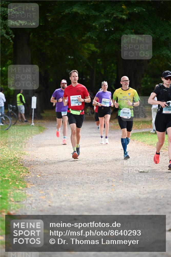 31.08.2025 - 21. Blankeneser Heldenlauf Dr. Thomas Lammeyer http://msf.ph/oto/8640293 31.08.2025 10:59:51 Laufen 4286, 4287, 408 meine-sportfotos.de