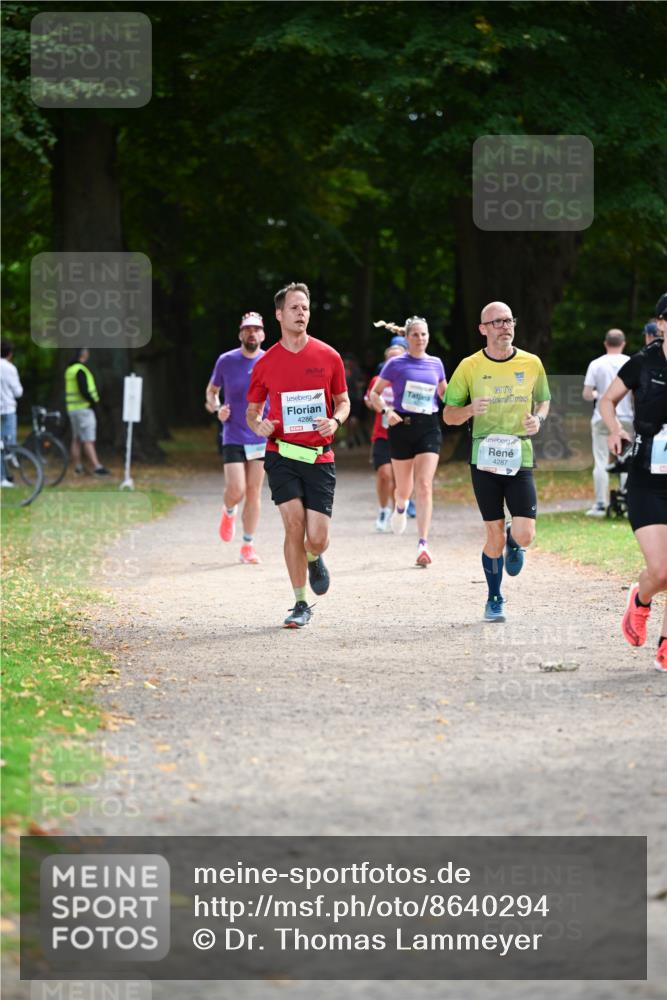 31.08.2025 - 21. Blankeneser Heldenlauf Dr. Thomas Lammeyer http://msf.ph/oto/8640294 31.08.2025 10:59:51 Laufen 4286, 4287 meine-sportfotos.de