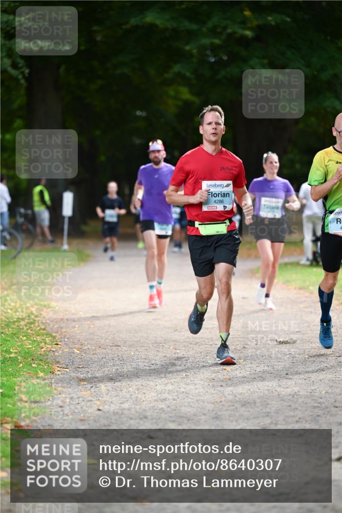 31.08.2025 - 21. Blankeneser Heldenlauf Dr. Thomas Lammeyer http://msf.ph/oto/8640307 31.08.2025 10:59:53 Laufen 4286, 4 meine-sportfotos.de