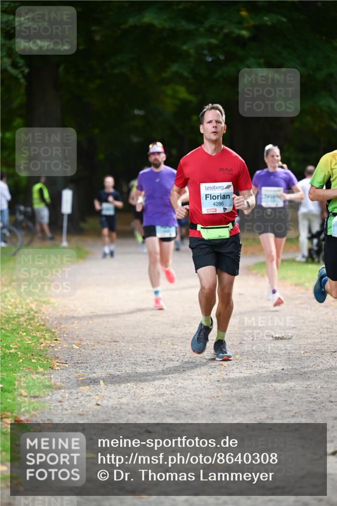 31.08.2025 - 21. Blankeneser Heldenlauf Dr. Thomas Lammeyer http://msf.ph/oto/8640308 31.08.2025 10:59:53 Laufen 4286 meine-sportfotos.de