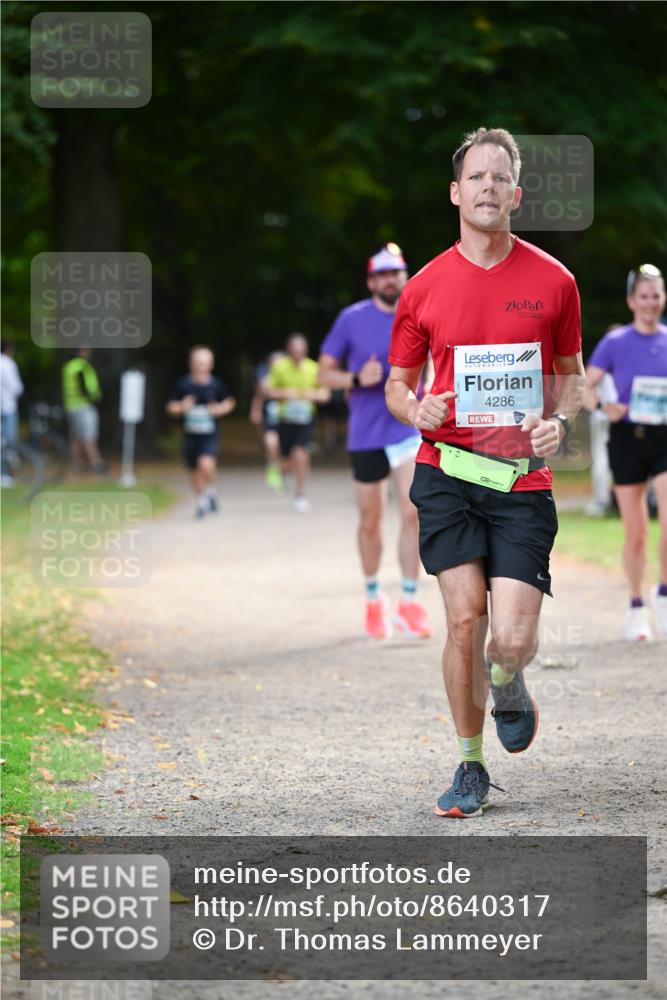 31.08.2025 - 21. Blankeneser Heldenlauf Dr. Thomas Lammeyer http://msf.ph/oto/8640317 31.08.2025 10:59:54 Laufen 4286 meine-sportfotos.de