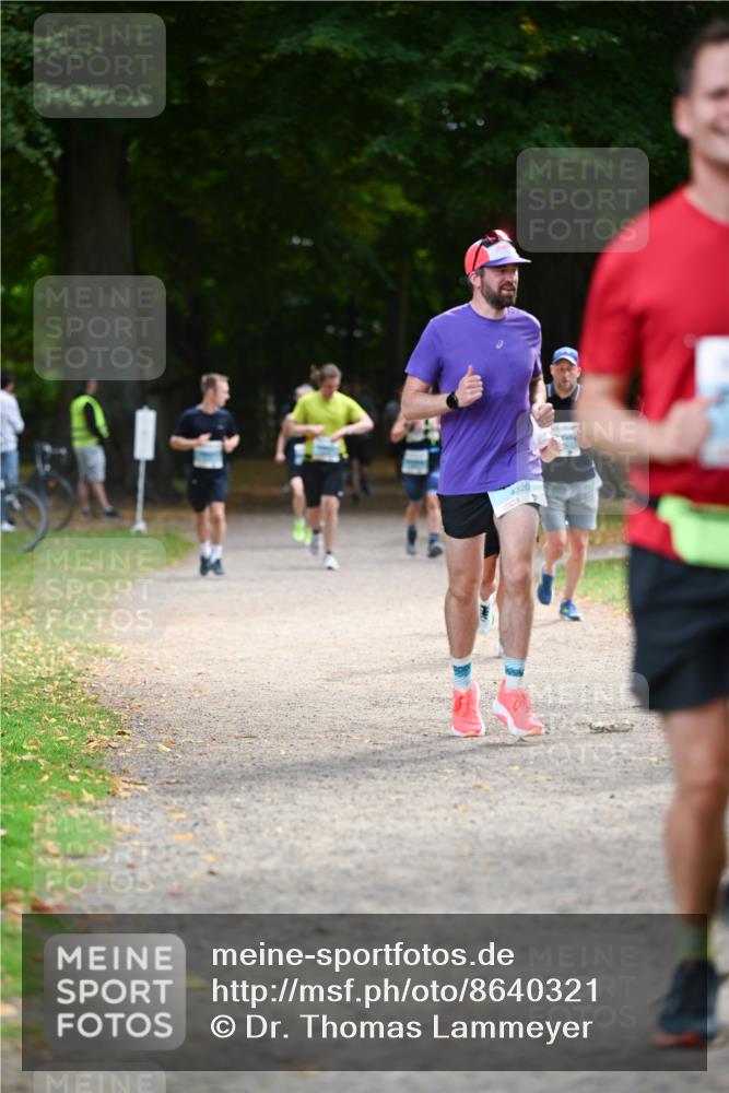 31.08.2025 - 21. Blankeneser Heldenlauf Dr. Thomas Lammeyer http://msf.ph/oto/8640321 31.08.2025 10:59:55 Laufen 4320 meine-sportfotos.de