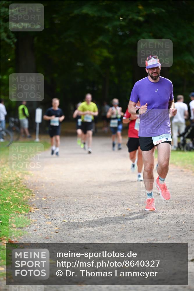 31.08.2025 - 21. Blankeneser Heldenlauf Dr. Thomas Lammeyer http://msf.ph/oto/8640327 31.08.2025 10:59:55 Laufen 4320 meine-sportfotos.de