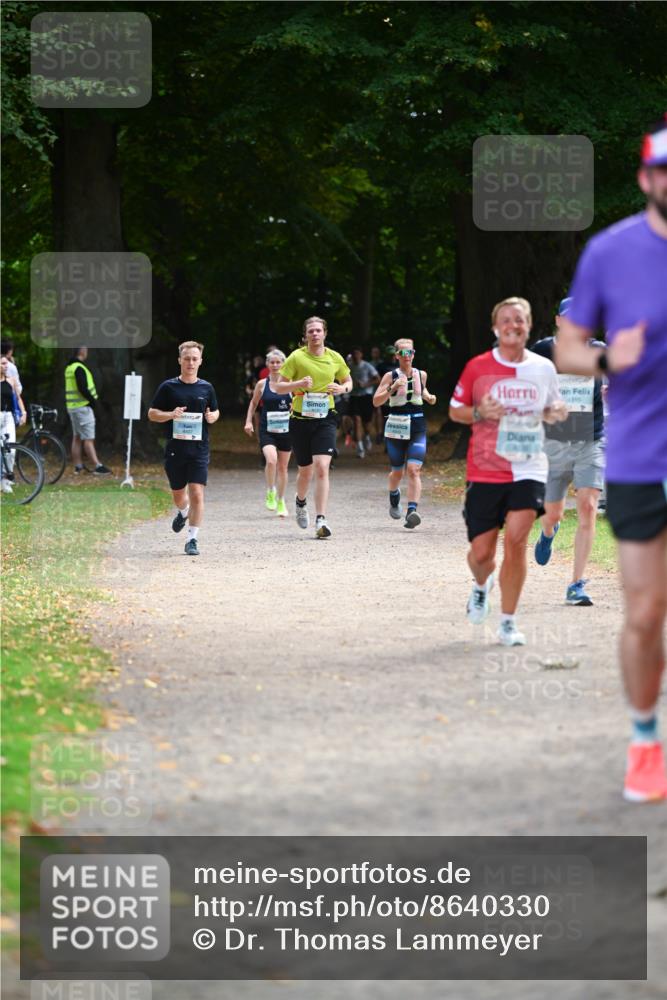 31.08.2025 - 21. Blankeneser Heldenlauf Dr. Thomas Lammeyer http://msf.ph/oto/8640330 31.08.2025 10:59:56 Laufen 7, 4315 meine-sportfotos.de