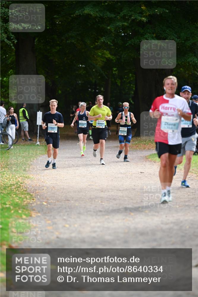 31.08.2025 - 21. Blankeneser Heldenlauf Dr. Thomas Lammeyer http://msf.ph/oto/8640334 31.08.2025 10:59:57 Laufen 4407, 4180, 4315 meine-sportfotos.de