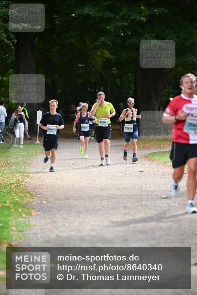 31.08.2025 - 21. Blankeneser Heldenlauf Dr. Thomas Lammeyer http://msf.ph/oto/8640340 31.08.2025 10:59:58 Laufen 4407 meine-sportfotos.de