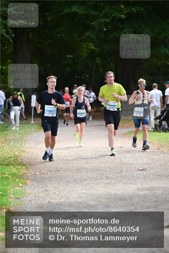 31.08.2025 - 21. Blankeneser Heldenlauf Dr. Thomas Lammeyer http://msf.ph/oto/8640354 31.08.2025 11:00:00 Laufen 4407, 4180, 4310 meine-sportfotos.de