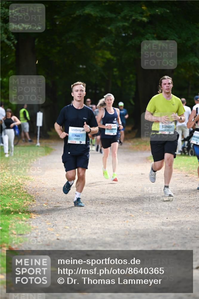 31.08.2025 - 21. Blankeneser Heldenlauf Dr. Thomas Lammeyer http://msf.ph/oto/8640365 31.08.2025 11:00:01 Laufen 4407, 4180, 4310 meine-sportfotos.de
