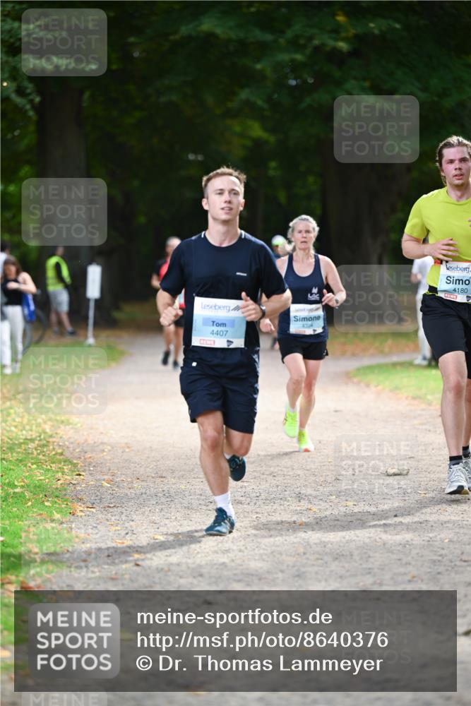 31.08.2025 - 21. Blankeneser Heldenlauf Dr. Thomas Lammeyer http://msf.ph/oto/8640376 31.08.2025 11:00:02 Laufen 4407, 4180, 4 meine-sportfotos.de