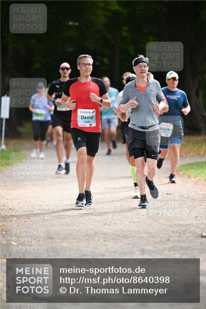 31.08.2025 - 21. Blankeneser Heldenlauf Dr. Thomas Lammeyer http://msf.ph/oto/8640398 31.08.2025 11:00:06 Laufen 6, 4259 meine-sportfotos.de