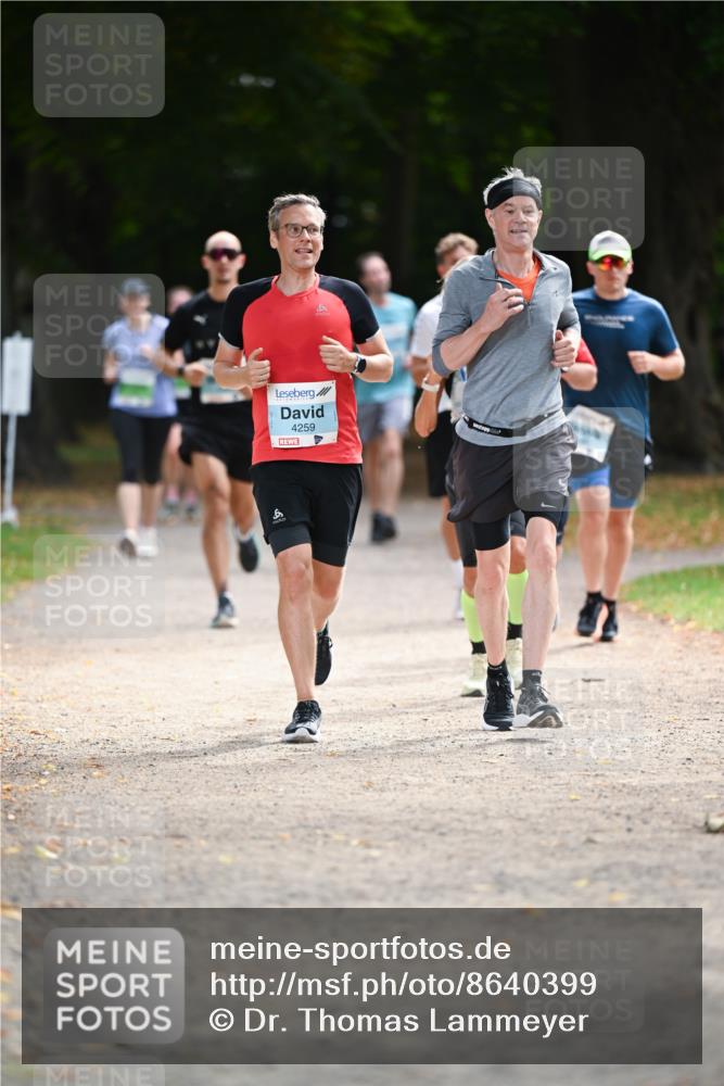 31.08.2025 - 21. Blankeneser Heldenlauf Dr. Thomas Lammeyer http://msf.ph/oto/8640399 31.08.2025 11:00:06 Laufen 4259 meine-sportfotos.de