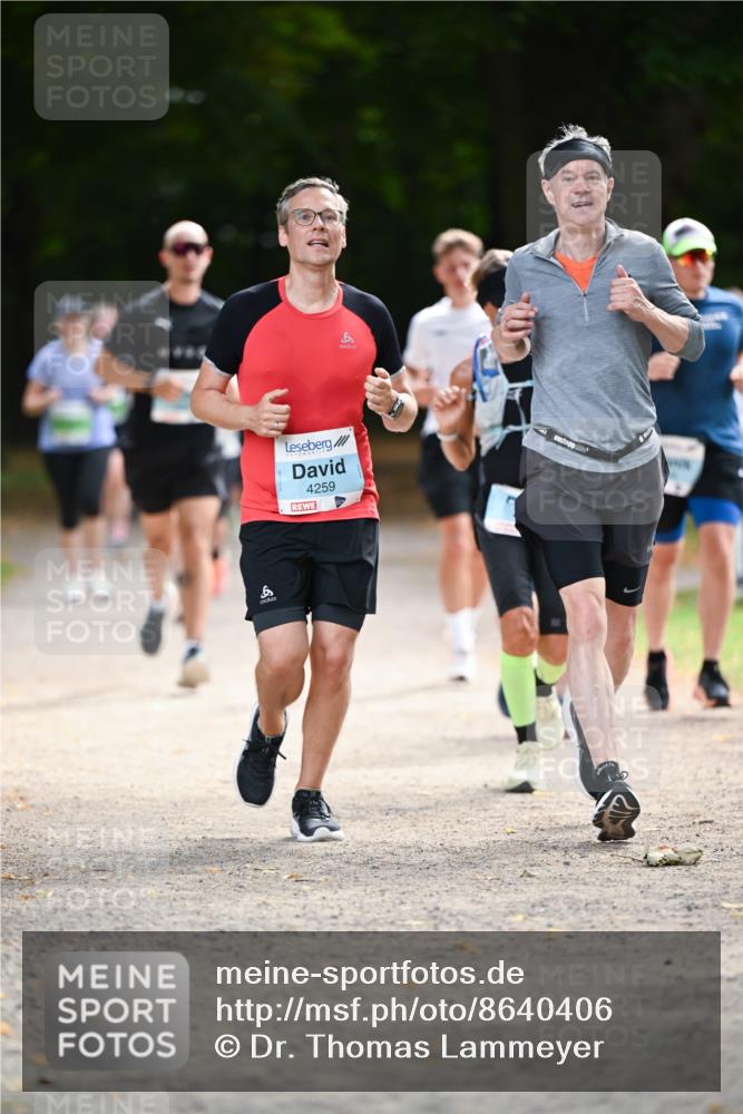 31.08.2025 - 21. Blankeneser Heldenlauf Dr. Thomas Lammeyer http://msf.ph/oto/8640406 31.08.2025 11:00:07 Laufen 6, 4259 meine-sportfotos.de